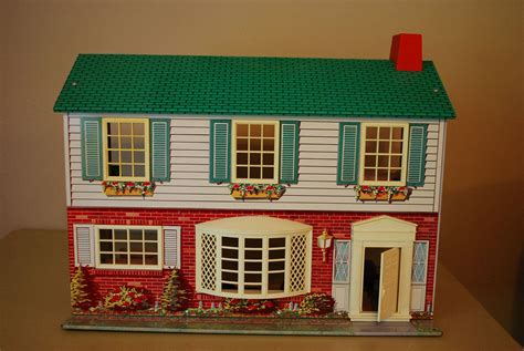 metal vintage doll houses|metal dollhouses from the 1960s.